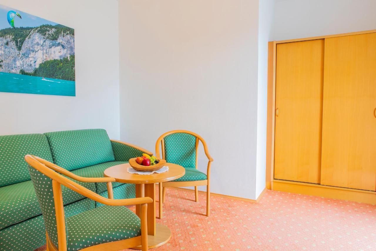Hotel Garni Weberhausl Strobl Exterior photo